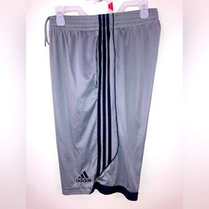 Excellent Condition Adidas 3 Stripe Basketball Gym Shorts